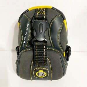 Body Glove Sport Heavy Duty Compact Camera Case Bag Faux Leather and Neoprene